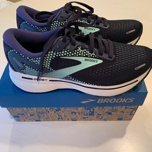 New Brooks (Ghost 14) Tennis Shoes